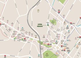 Sophia Meadow 位于索菲亚路 132 号的位置示意图，展示其坐落于 Mount Sophia 高地、邻近市中心但保持安静居住氛围的区位特点